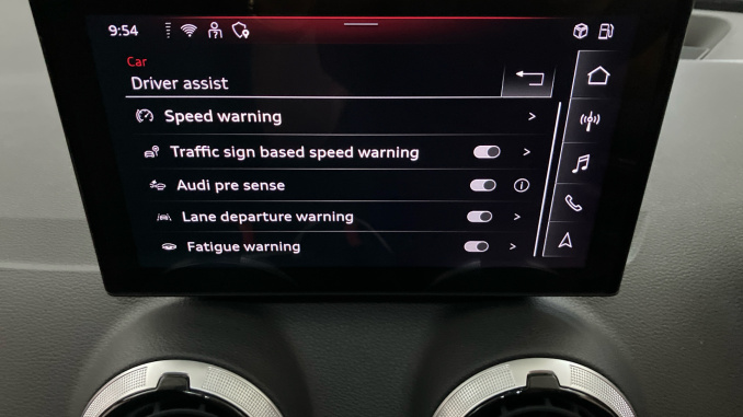 Audi Q2 35 TFSI S Line 5dr Petrol Estate - Image 35